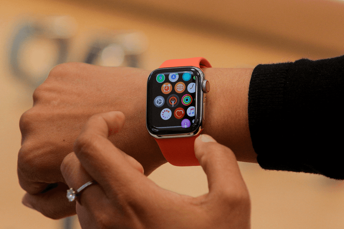 Apple Watch not a 'CO2-neutral product,' German court finds