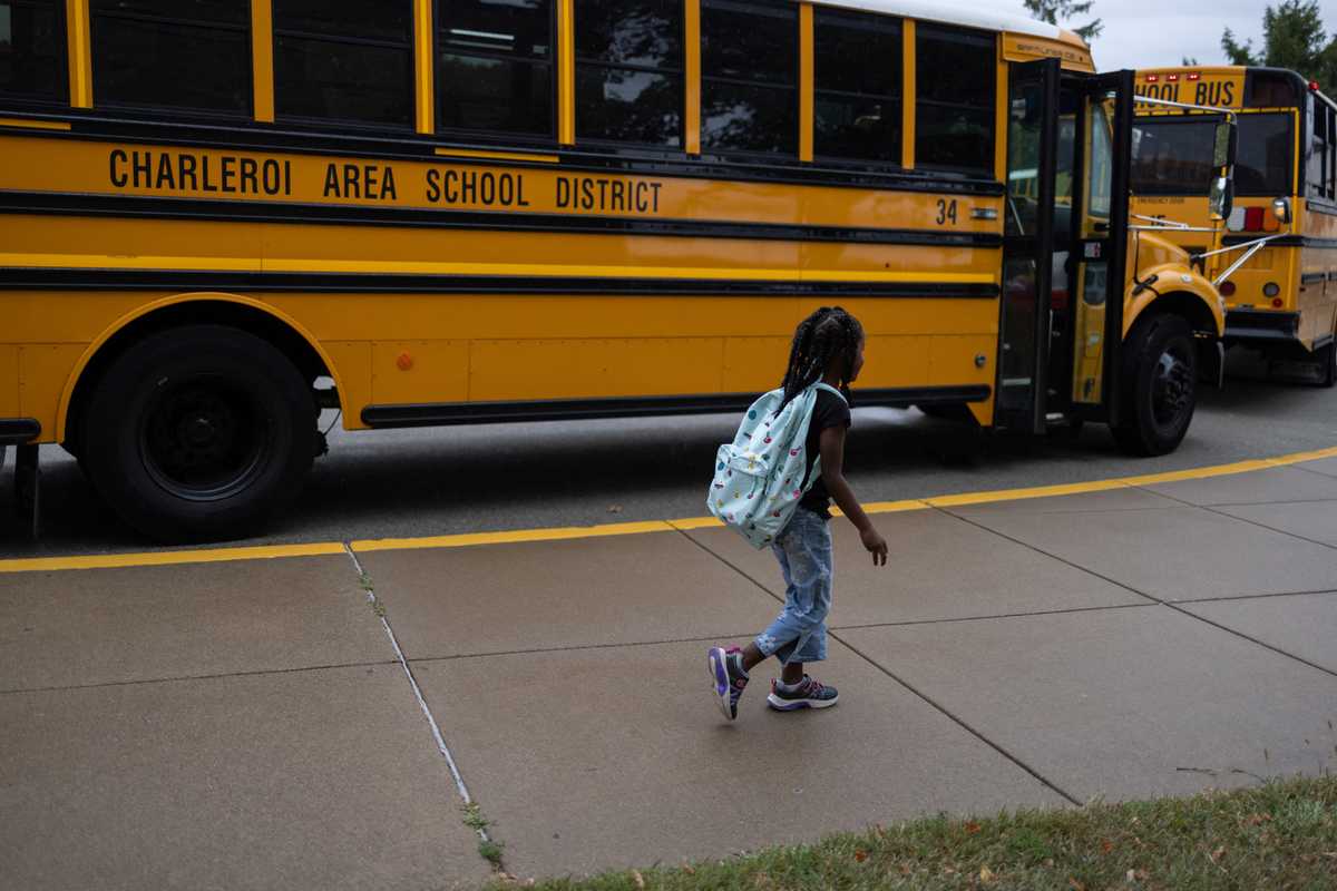 US teachers face language barriers, student trauma as record migration reaches classrooms