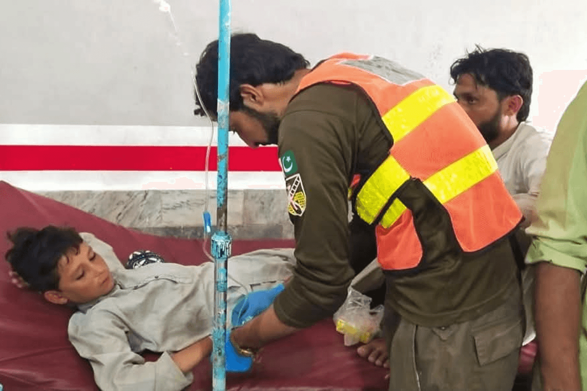 Mortar blast kills five children, injures 12 in northwest Pakistan
