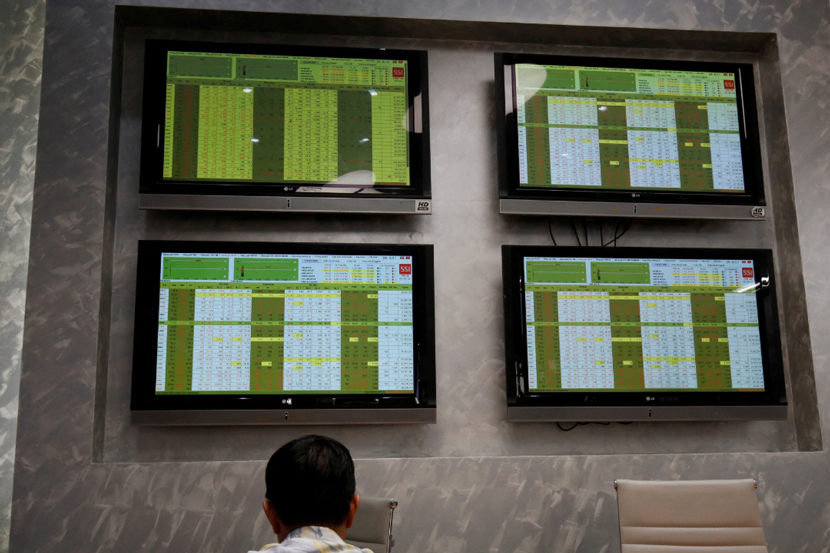 Asia shares fall, oil set for weekly gains on Mideast risks