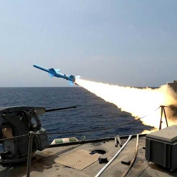 Tehran hits US bases in Kuwait and UAE