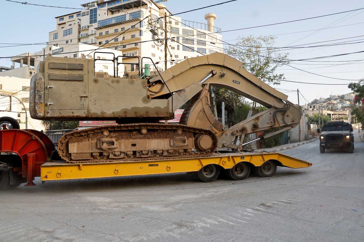 Israel implementing 'pre-existing plans' in Lebanon, West Bank, says Qatar emir