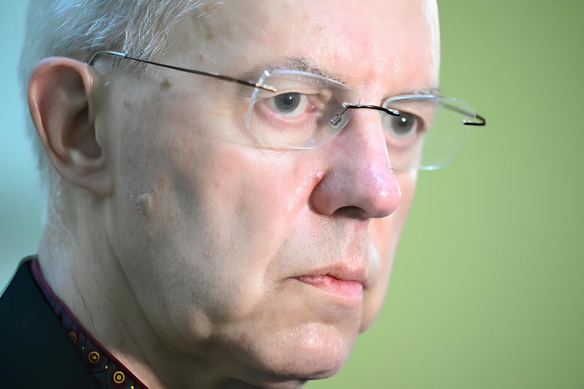 Anglican Church head urged to resign over abuse scandal