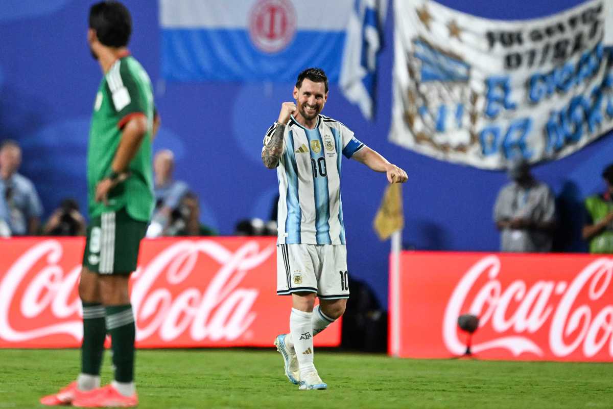 Messi equals World Cup goals record with hat-trick as Argentina rout Algeria 3-0