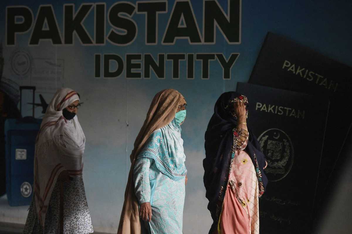 Pakistan rolls out facial recognition to fix biometric verification failures