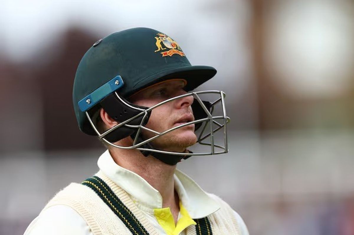 Australia's Smith consults 'Mr Cricket' in bid to arrest slump