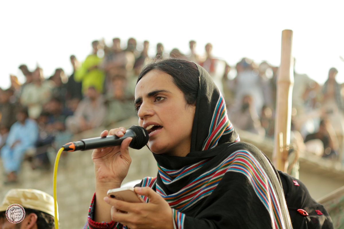 Mahrang Baloch serves defamation notice on Pakistan military spokesperson