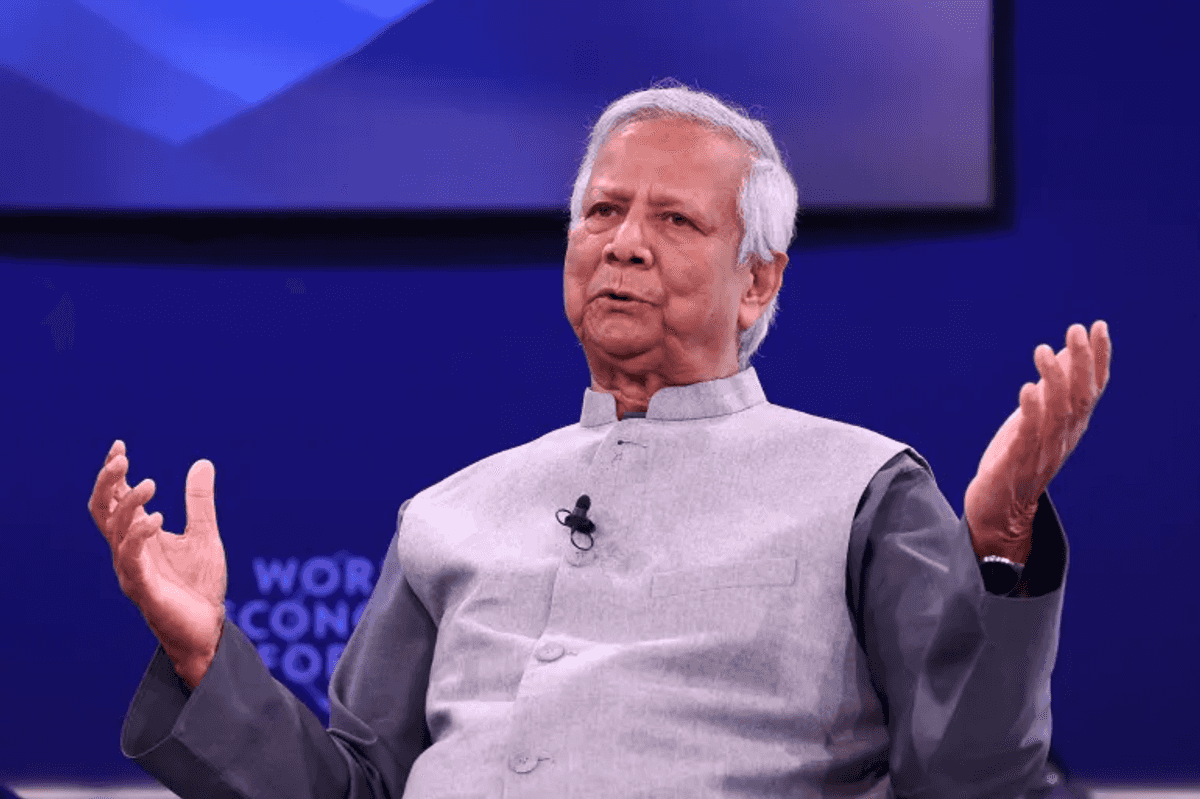 Bangladesh govt calls for unity to stop 'return of authoritarianism'