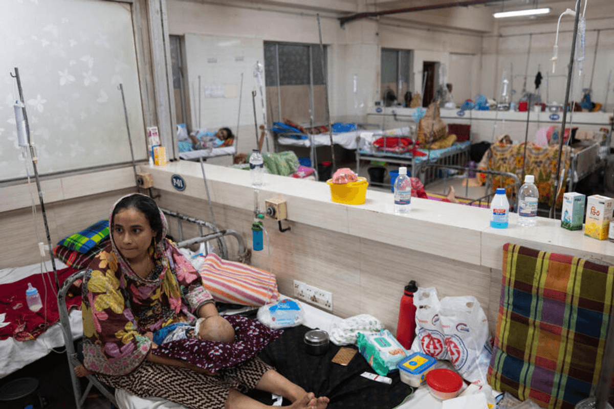 Bangladesh measles toll nears grim 1,000-child mark