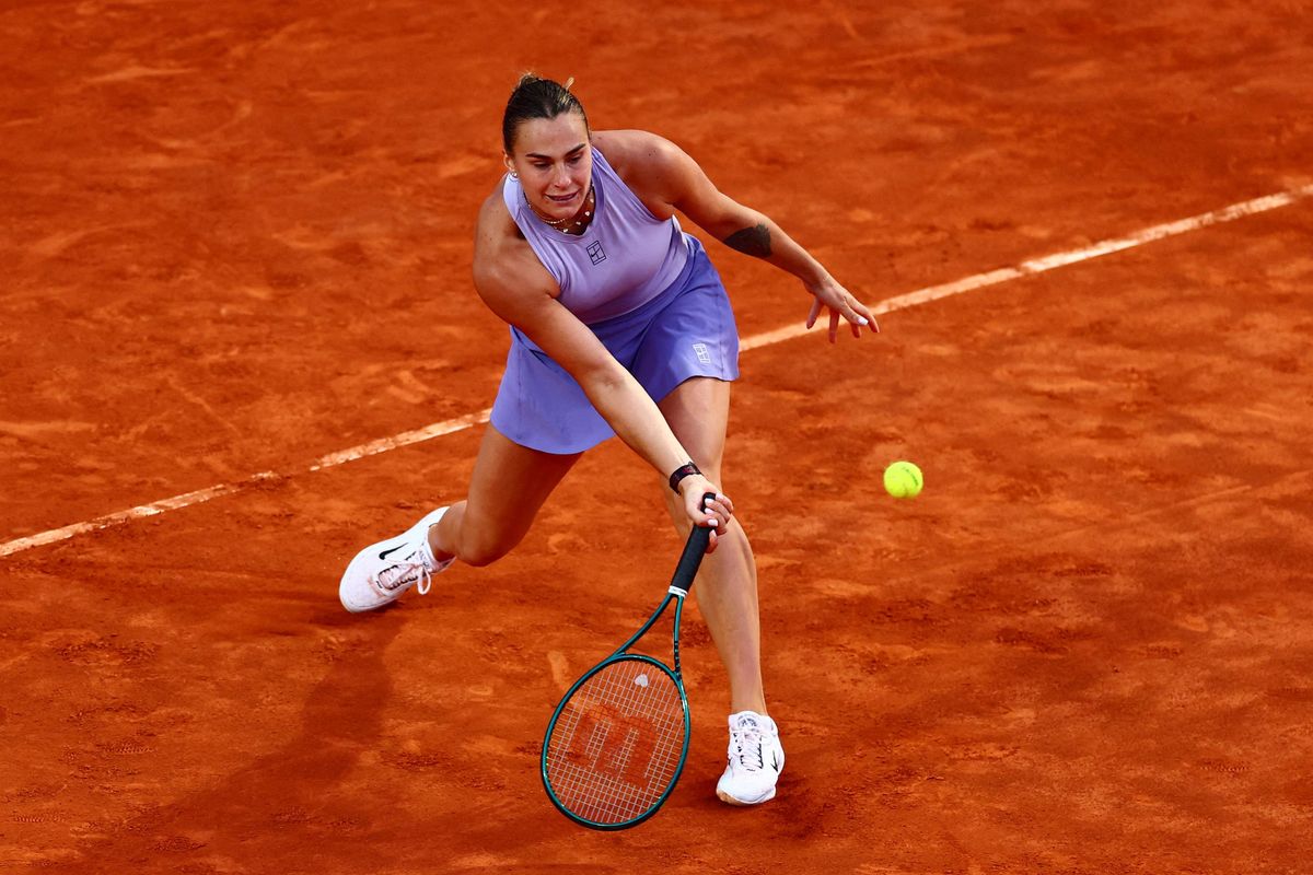 Sabalenka mixing things up in pursuit of first French Open title