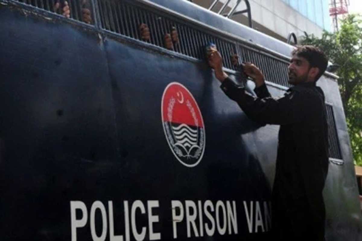 Five policemen kidnapped in southwestern Pakistan