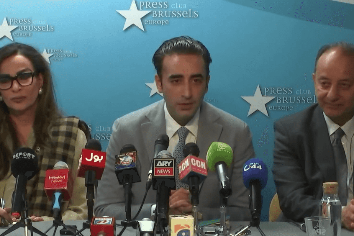 Iran conflict must not turn into Iraq 2.0 or trigger WWIII, says Pakistan politician