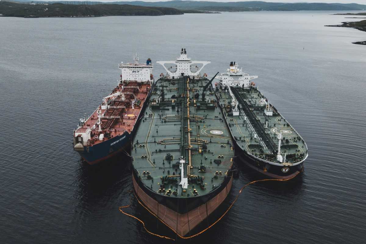 Pakistan to expand national shipping fleet as 3 new oil tankers approved