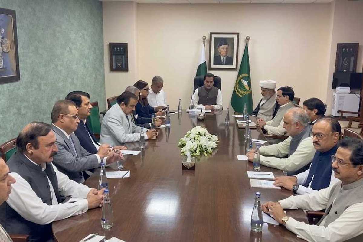 Pakistan govt, PTI agree to second round of talks over Islamabad march