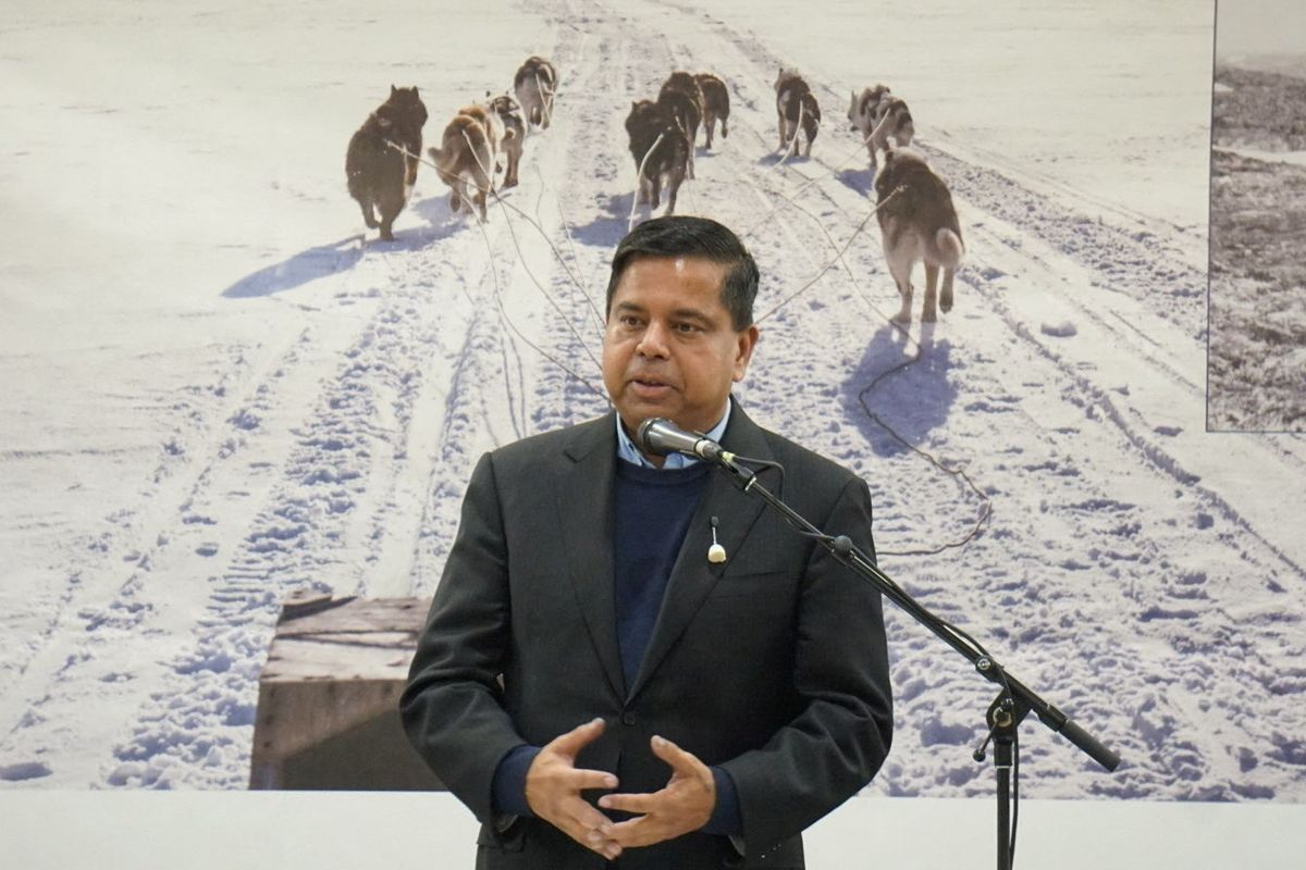 Canada apologizes to Indigenous group for 'mass killing' of sled dogs