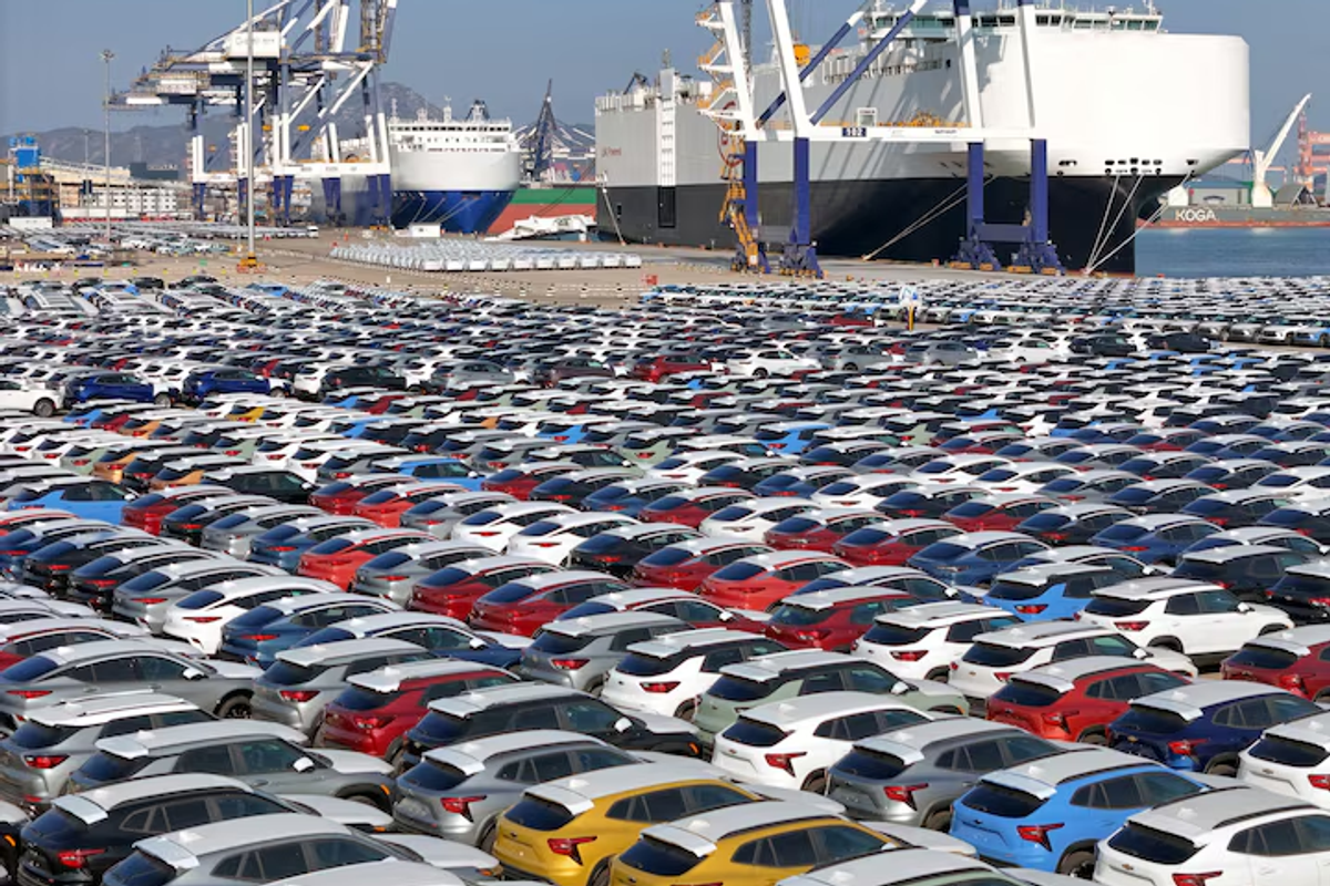 Pakistan drafts new rules for used car imports amid local industry's warnings