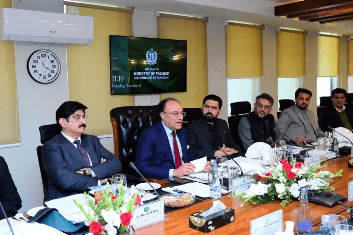 Pakistan’s 11th NFC talks begin with stalemate as provinces, center clash over shares