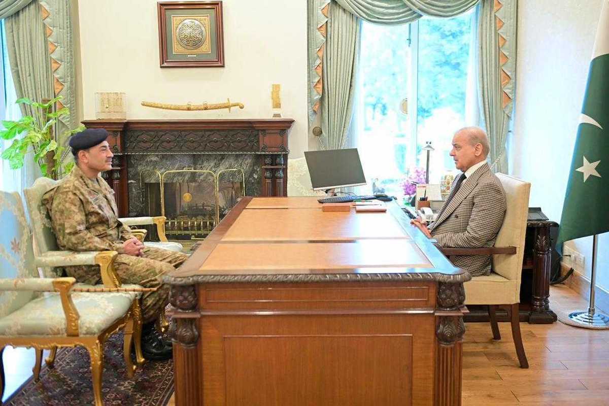 Pakistan leadership reviews mediation efforts amid fragile US-Iran ceasefire