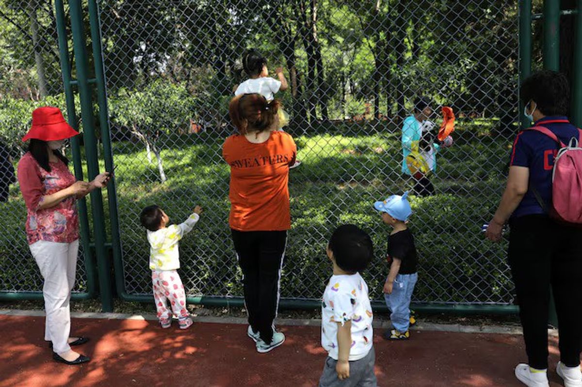 More steps needed to maintain fertility level in China, Xi says