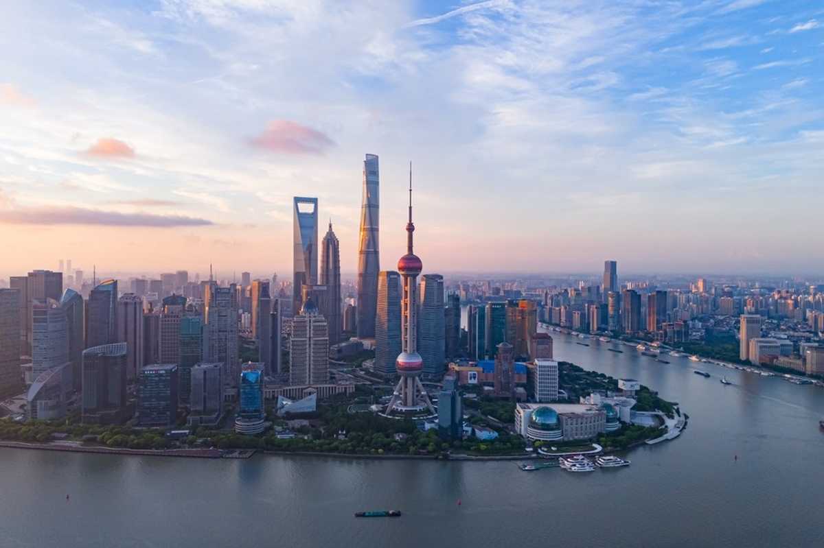 China hits back with tariffs on U.S.imports as trade tensions escalate