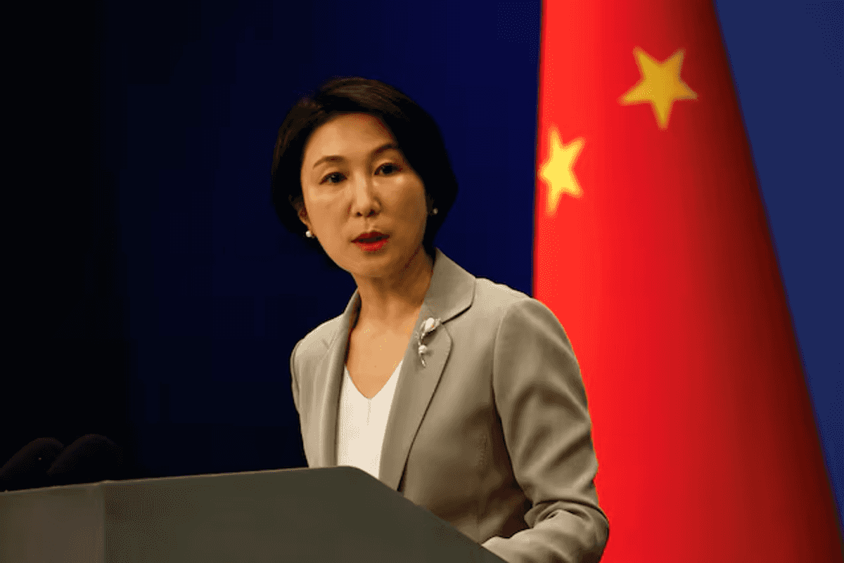 China to work with Pakistan to protect Chinese personnel following Karachi airport attack