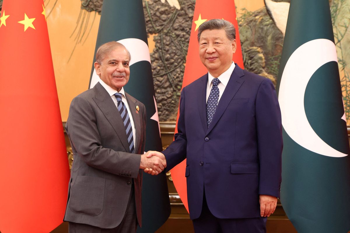 Pakistan, China sign $8.5B in deals