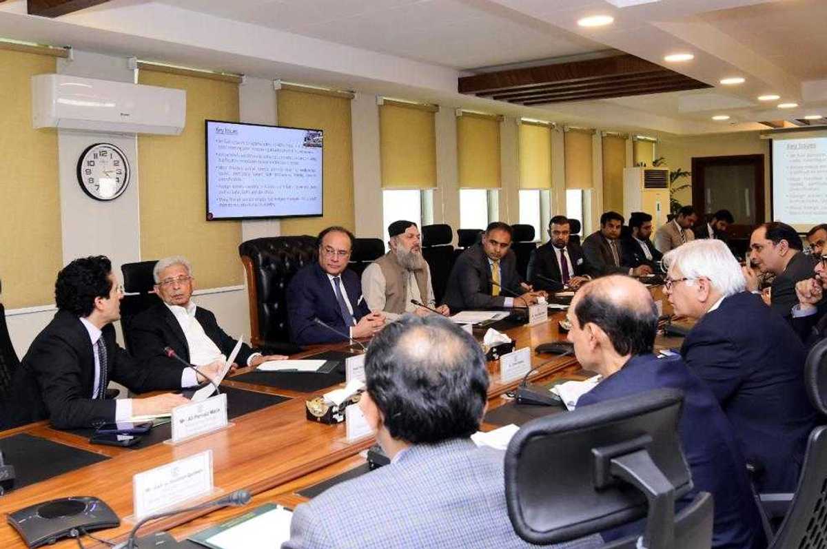 Pakistan says fuel stocks 'stable' amid regional energy volatility