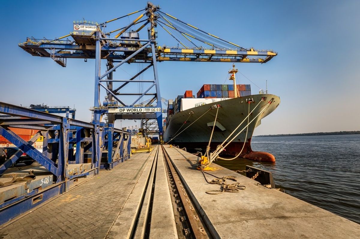 Direct Pakistan-Bangladesh shipping route marks rebuilding ties