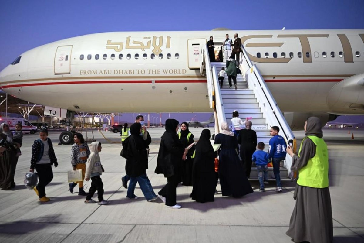 UAE evacuates 210 patients and relatives from Gaza in collaboration with WHO