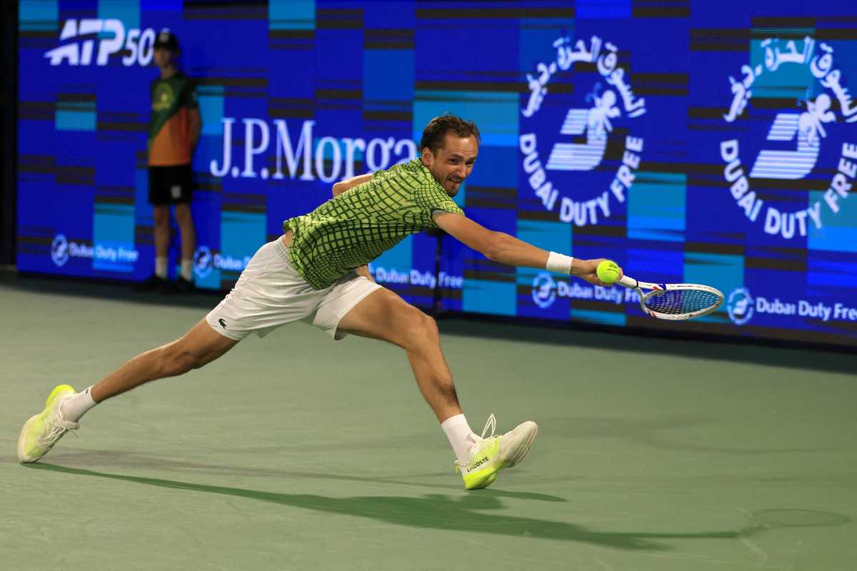ATP monitoring conflict as Dubai travel delays affect players
