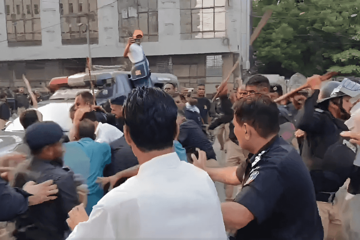 Pakistan police clash with activists protesting killing of doctor accused of blasphemy