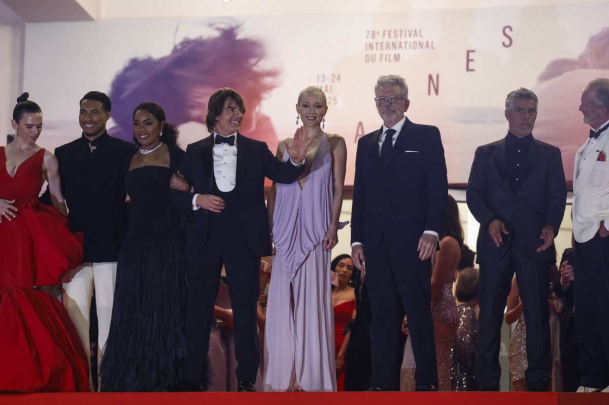 Cruise's superhuman stunts steal the show at 'Mission: Impossible' premiere