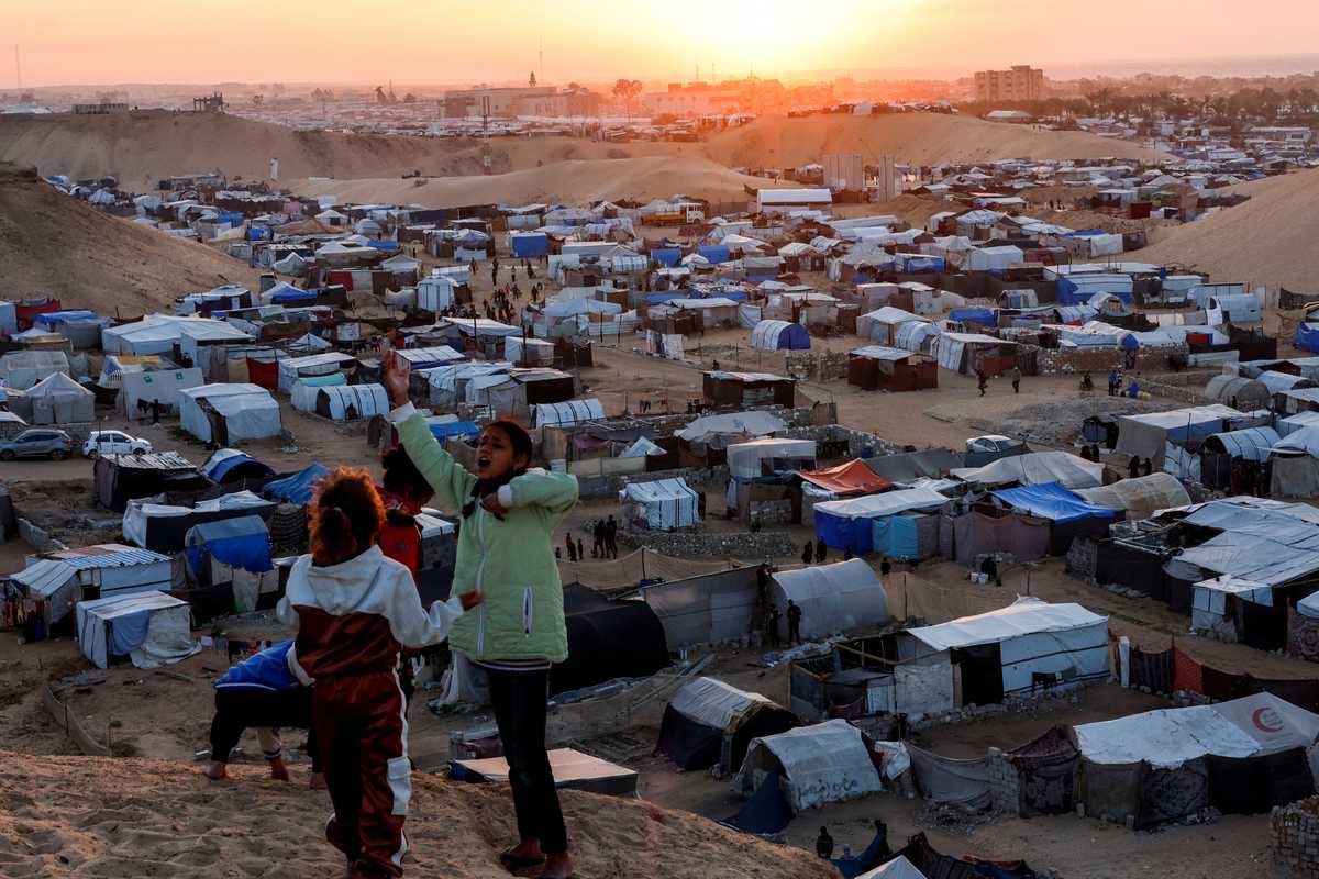 Gaza population down by 6% since start of war, Palestinian statistics bureau