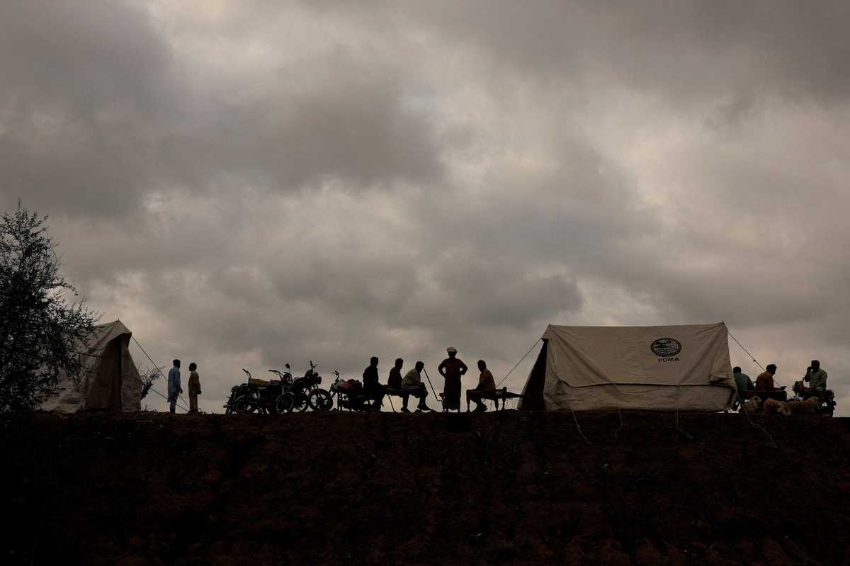 Pakistan braces for more rains as floods devastate Punjab and threaten Sindh