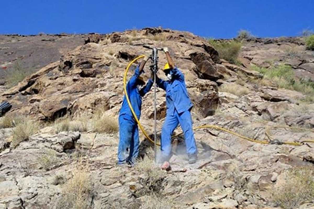 Pakistan Petroleum, Balochistan govt expand mining partnership in Khuzdar