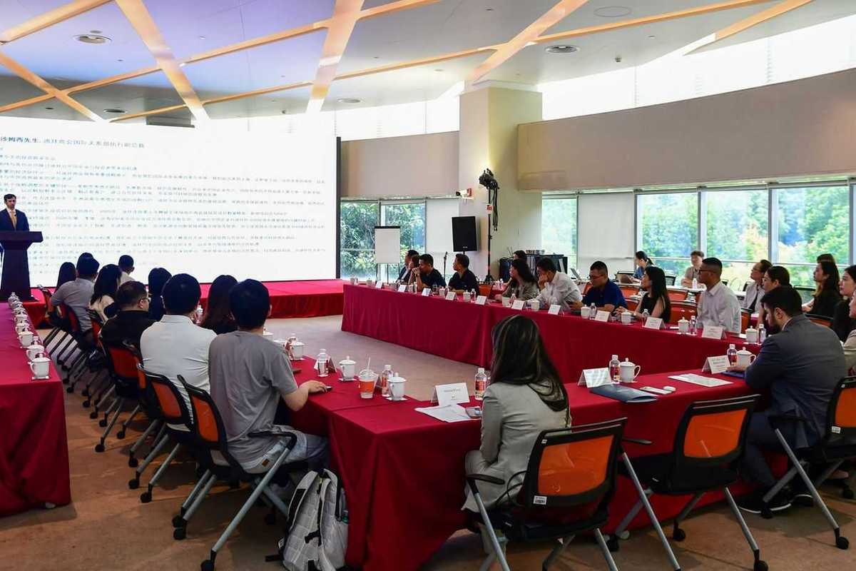 Dubai Chambers hosts Shanghai roundtable to woo Chinese investors under D33 economic agenda