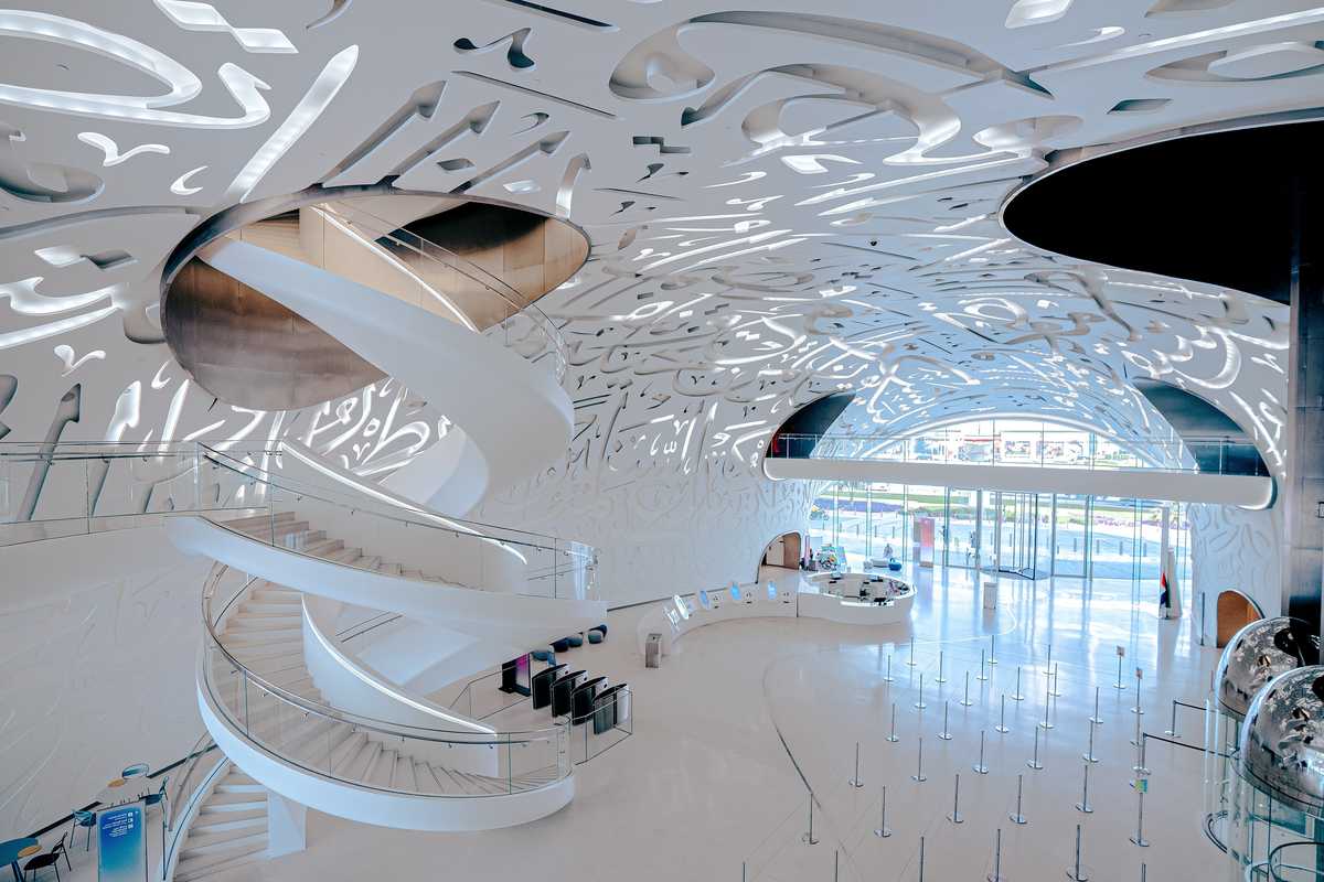 Dubai aims to lead the world as a global AI hub, says Crown Prince