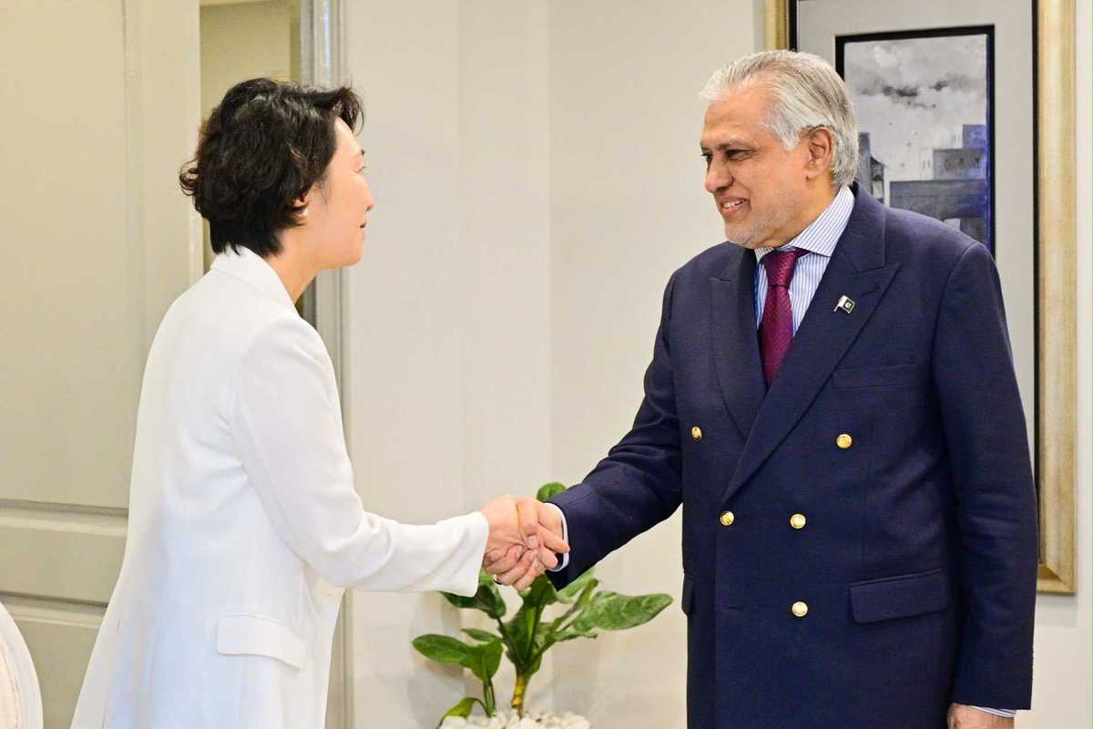 Pakistan, China agree to boost media cooperation at spokespersons' dialogue
