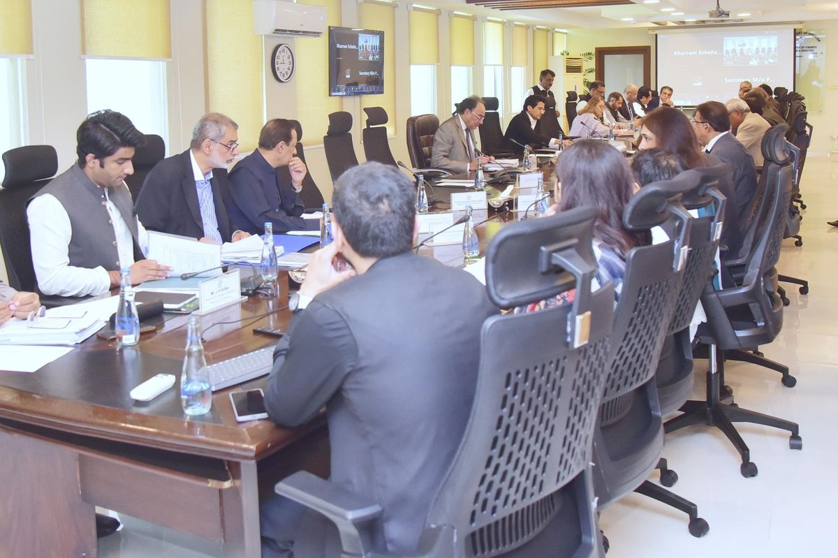 Pakistan government approves policy to attract financing for eco-friendly projects