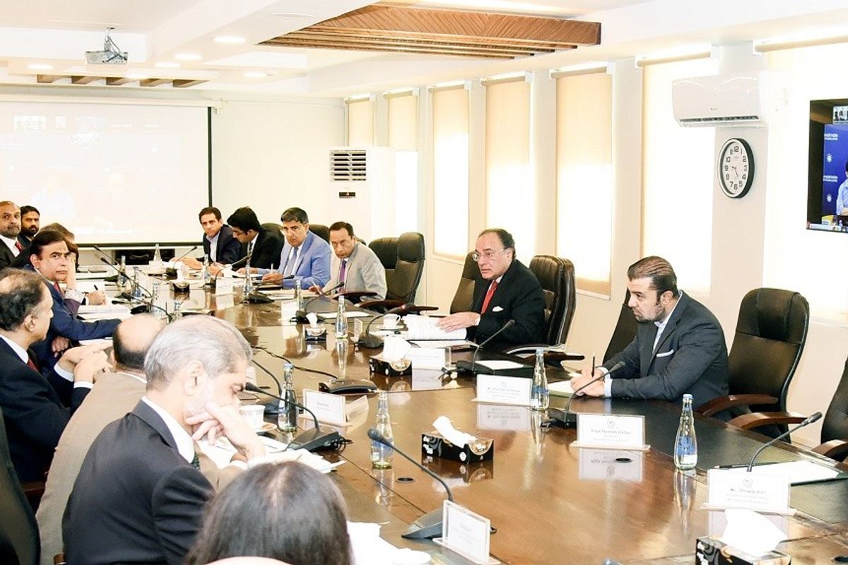 Pakistan extends PKR 50 billion sovereign guarantee for LNG payments
