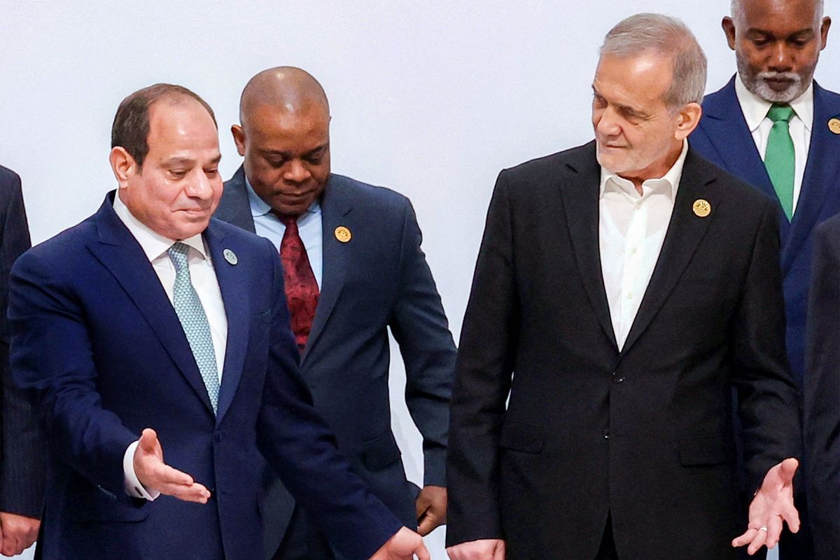 Egypt hosts Turkey, Iran leaders at Muslim summit