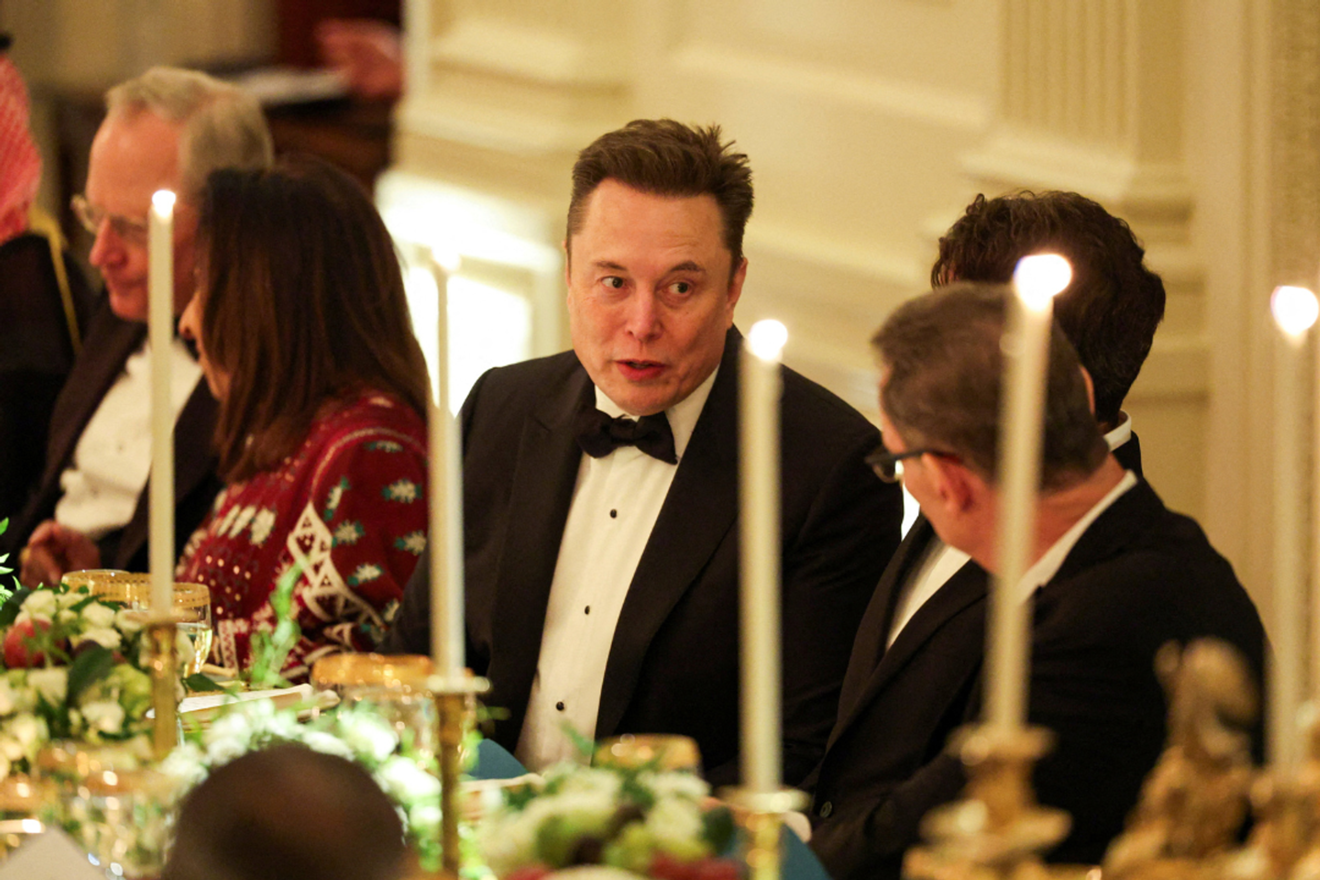 Elon Musk appears with Trump and Saudi crown prince in rare joint outing