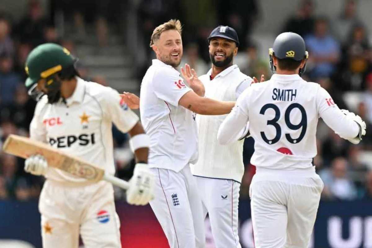 England registers innings victory over Pakistan in first Test