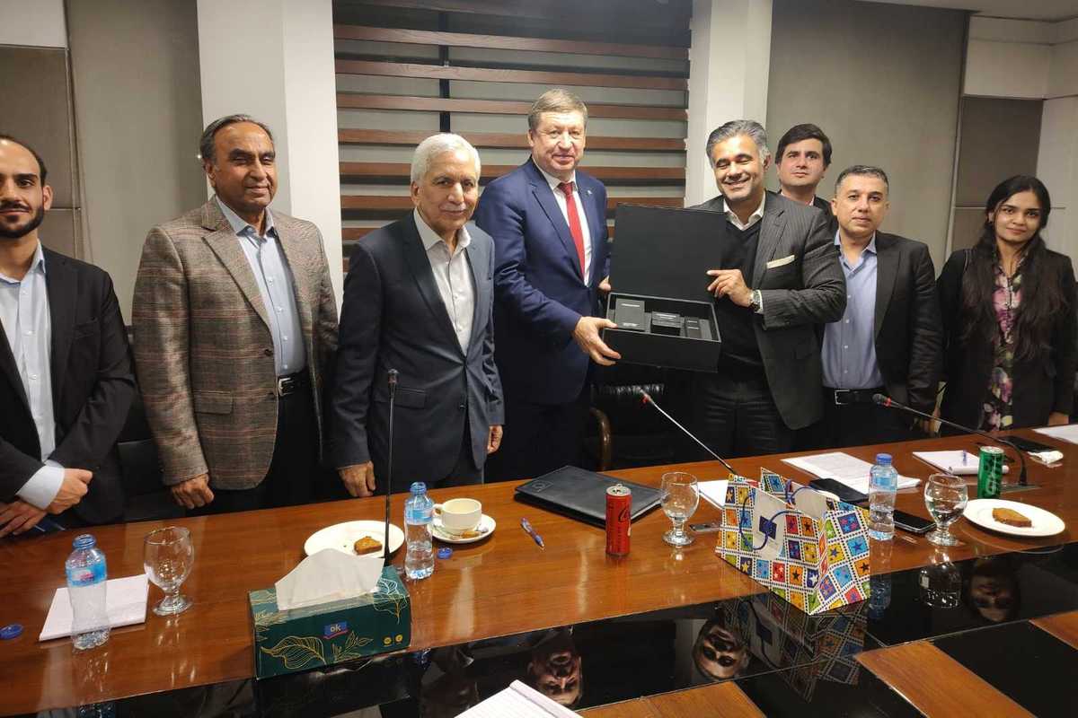 EU ambassador meets Pakistan’s textile leaders to discuss GSP+ trade facility