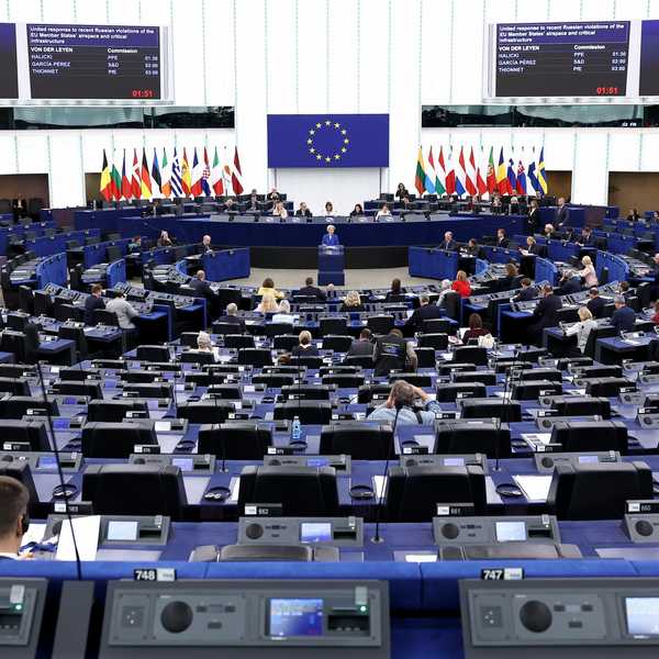 EU demands Meta modify 'addictive design' of Facebook and Instagram or face massive fines
