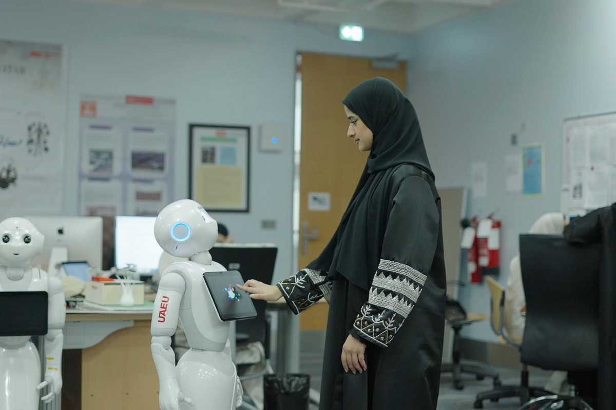 UAEU researchers earn US patent for swarm robots that revolutionize pipeline maintenance