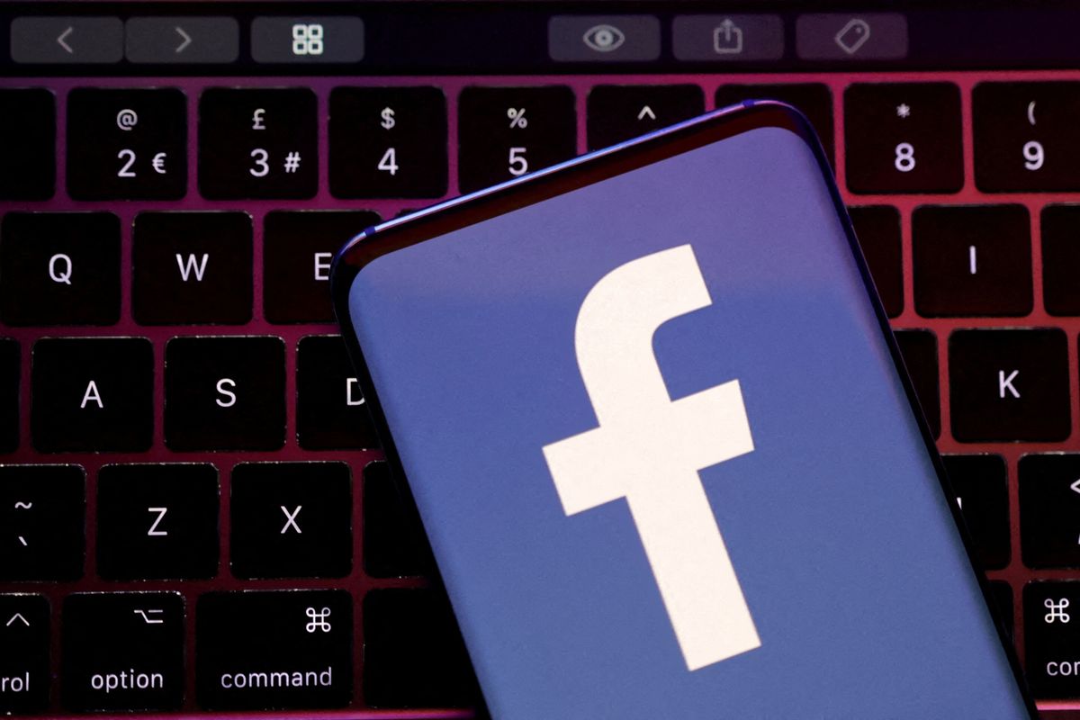 Australia launches 'landmark' bill to ban social media for children under 16