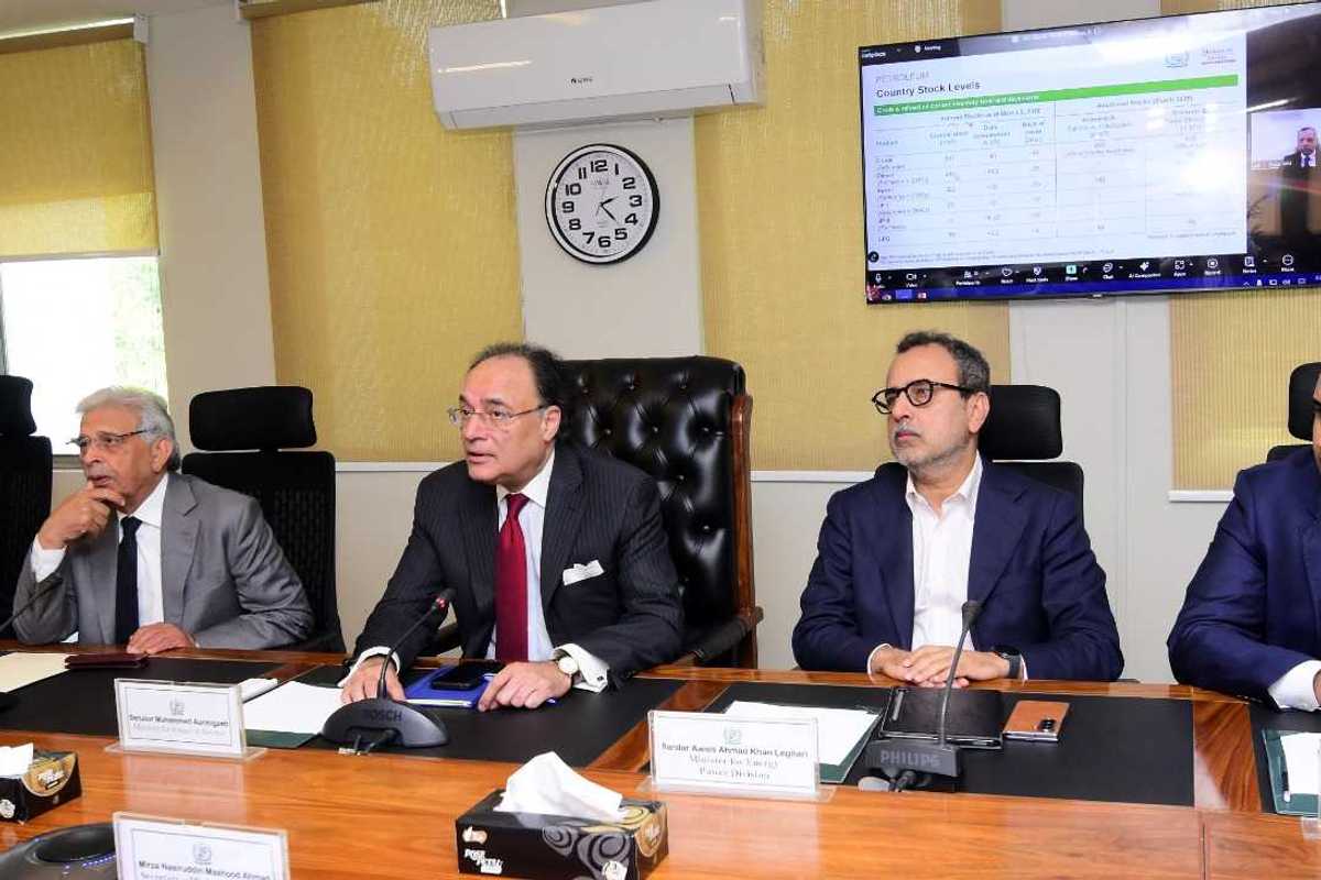 Pakistan to unveil national energy plan amid regional volatility