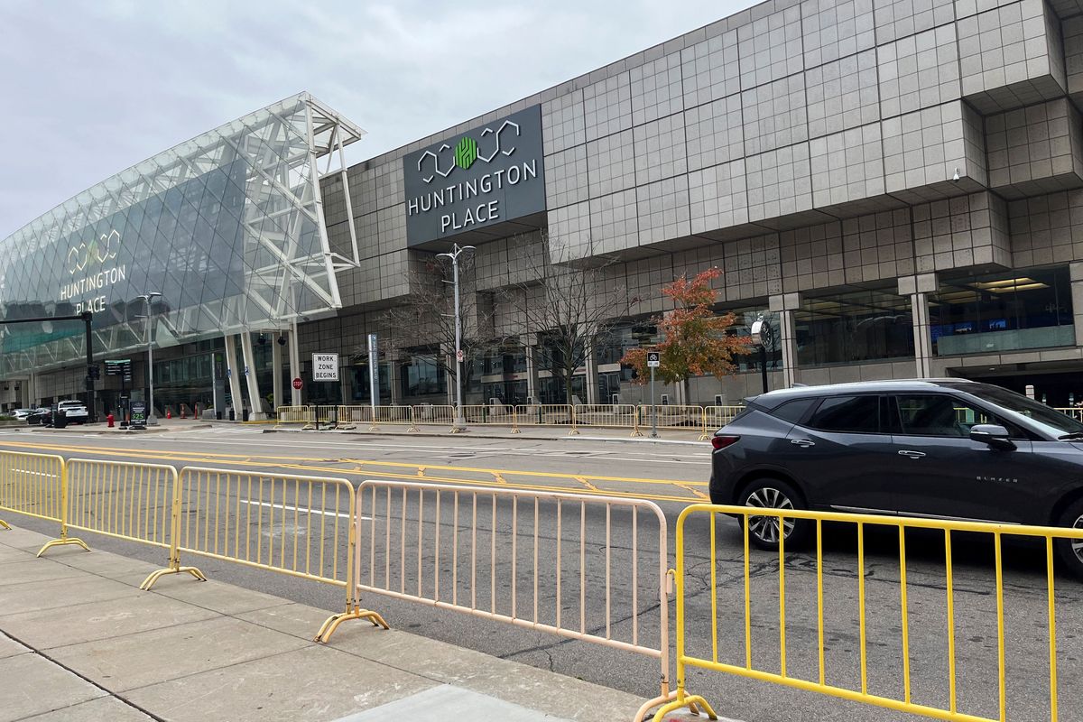 US states worried about election unrest take security precautions