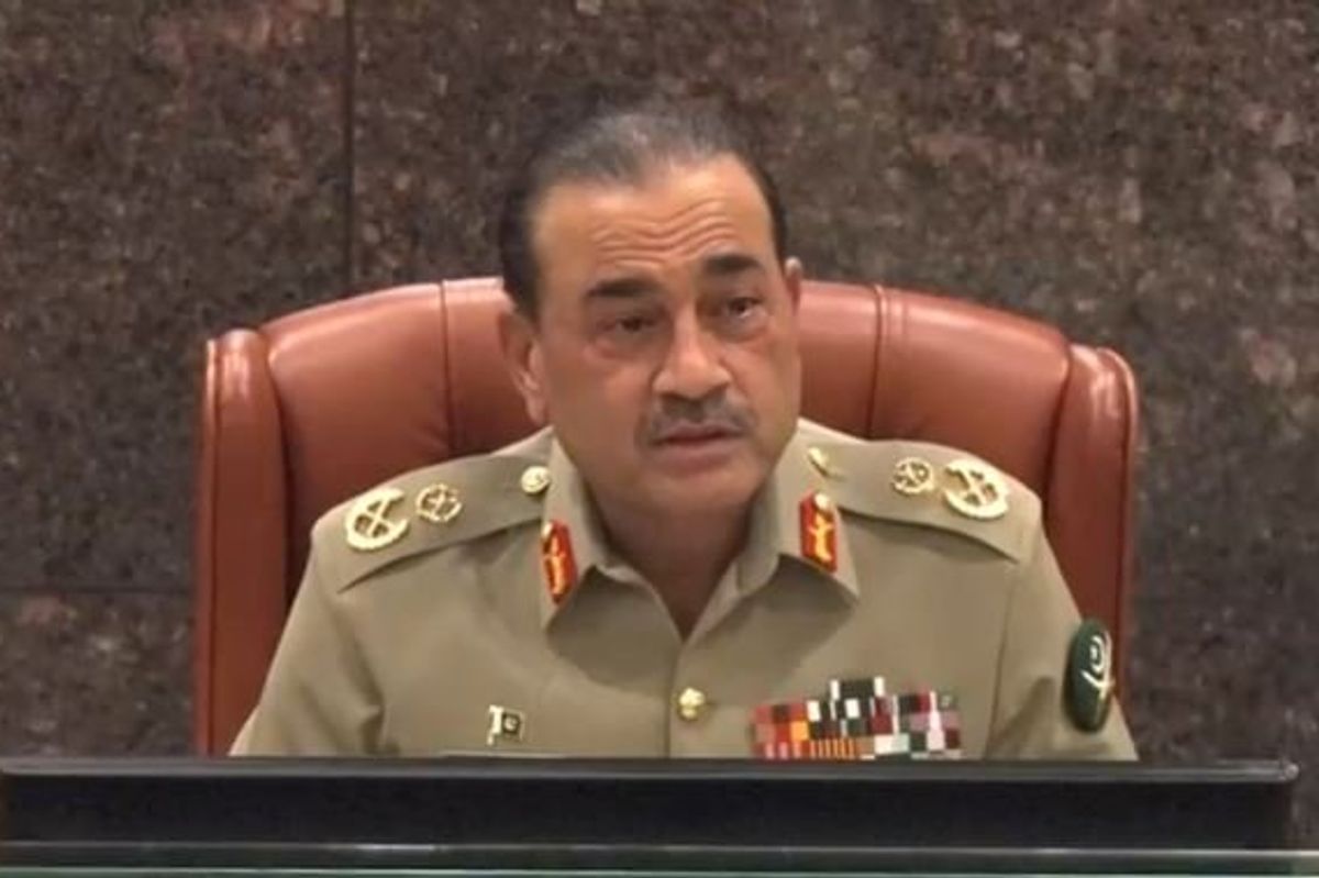Pakistan army chief warns of ‘decisive response’ to any breach of territorial integrity